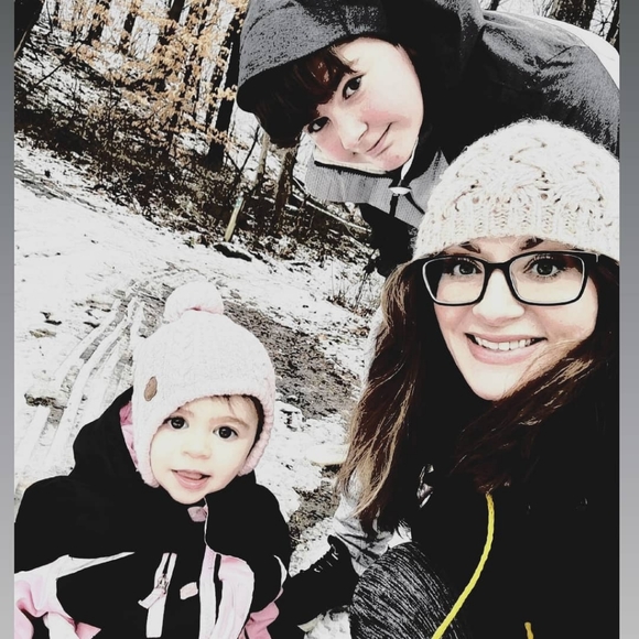 Meet your Posher, Kerri - Picture 1 of 1